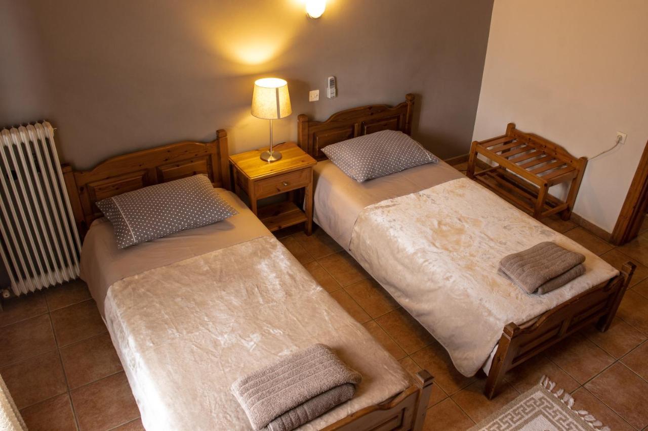 Hotel Defkalion Alli Meria Buitenkant foto