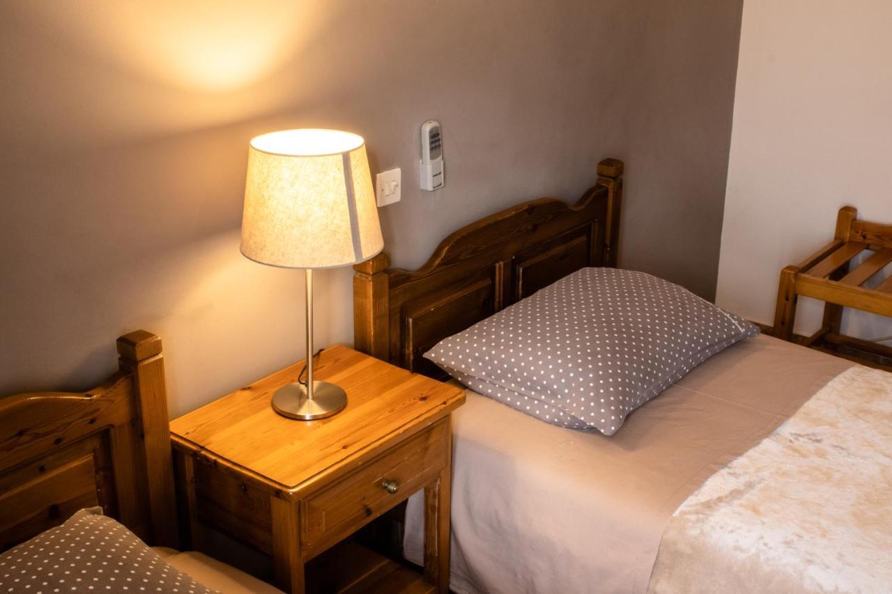 Hotel Defkalion Alli Meria Buitenkant foto