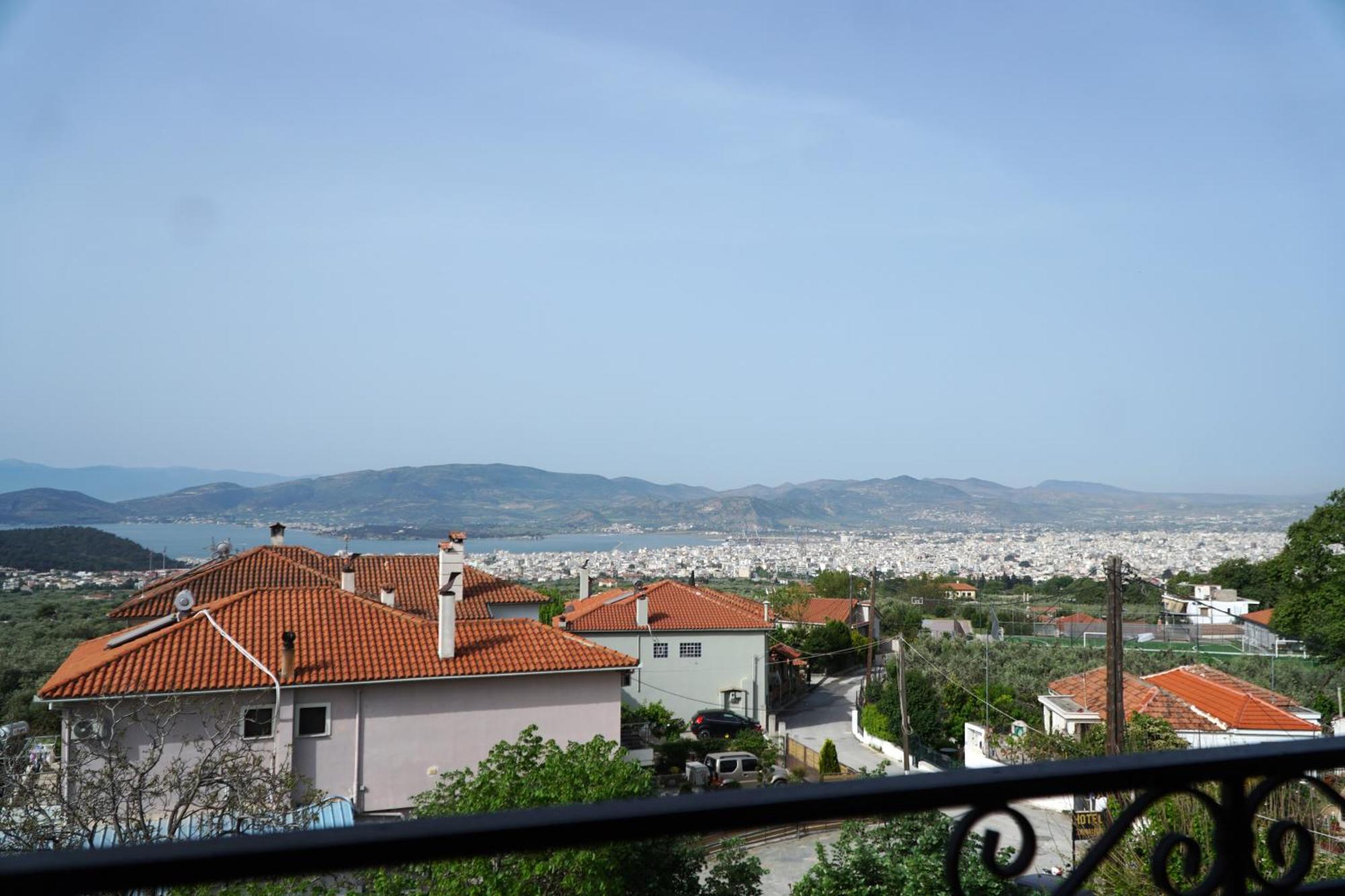 Hotel Defkalion Alli Meria Buitenkant foto